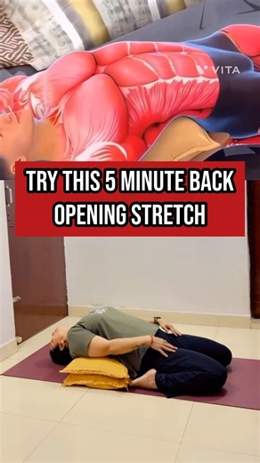 TRY THIS 5 MINUTE BACK OPENING STRETCH #yogaroutine #healthylifestyle #stayfit