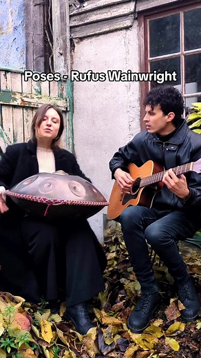 Covers de Poses por Josephine Pia Wild y Paul Barreyre