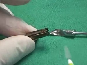 Autobone collector , Osstem Implant. | Graphy Miguel