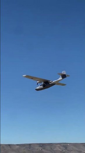 The PBY Catalina or Douglas DC-3, you decide!👇📹 Ig/ hangar.180