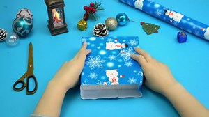 MAMUNU Christmas Wrapping Paper Roll, Blue Christmas Wrapping Paper for Gift Wrapping Arts Crafts Decorations, Gift Wrapping Paper with Snowflake Snowman Designs, 17×590 Inch.