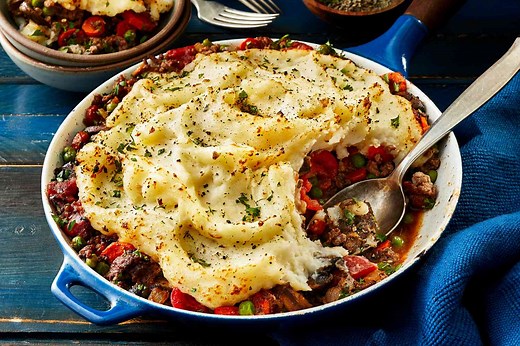 This Ingredient Is The Difference Between Shepherd's Pie And Cottage Pie