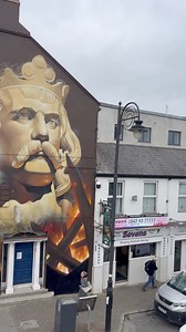 111K views · 2.6K reactions | Edward the Bruce  for Seekdundalk This is my mural in honor of the last high king of Ireland In 1315, Edward Bruce was crowned high king of Ireland, uniting Scots and Irish against the English. His reign, amid the Great European Famine, faced hardships and ended in 1318 at the Battle of Faughart, marking the last high kingship in Irish history  Thanks to Martin and the entire team for treating us so well  | Bublegum | Facebook