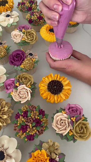 Buttercream Rose Piping Tutorial
