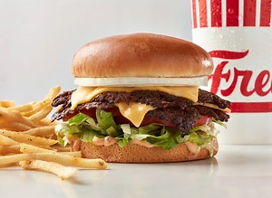 Fast-Growing Smash Burger Chain To Open 21 New Locations