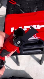 216K views · 1.7K reactions | The Starlock system on our Multi-tool makes changing blades easy - this is especially helpful when the used blade is hot! #HiltiMultitool #Starlock #ToolsOfTheTrade ️ james_theelectrician (Insta) | Hilti | Facebook
