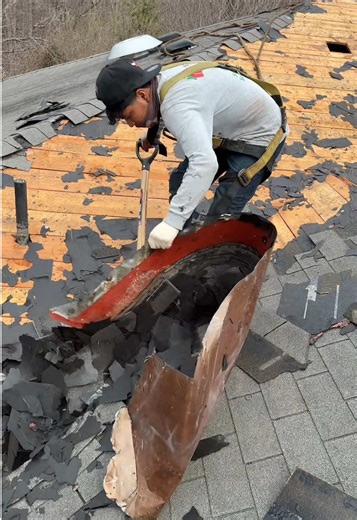 Removing a worn pipe boot is key to stopping leaks before they start. Over time, the rubber cracks and breaks down—replacing it ensures a tight seal around the pipe and keeps water out and where it belongs, not in your ceiling. . . . #work #bluecollar #construction #roofing #working