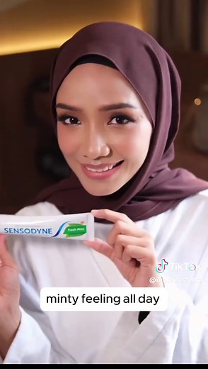 How to Manage Tooth Sensitivity with Sensodyne Fresh Mint