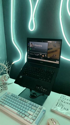 No more overheating during those all-nighters 😅 A NEED! Laptop Stand with Fan ✨🤍 #fyp #laptopstand #laptopstandfan #laptopstandwithfan