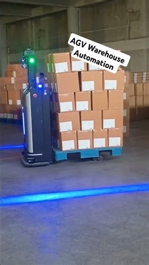 Watch this AGV robot automate warehouse inventory handling! 🤖 #Automation #Logistics