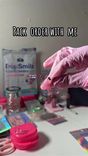 Pack fake braces order w me 🫶🏽🎀#fakebraces #fakebracessmallbusiness #explorepage✨ #fakebracesgirl💓 #braces