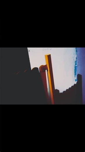 I’m doing minimalist street photography wrong #aesthetic #photography