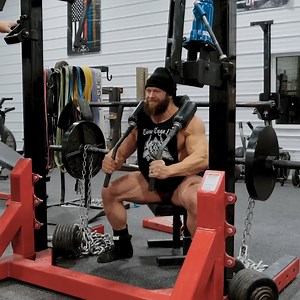 I think the intensity of my leg workout surprised Jujimufu 😅 | Brian Shaw