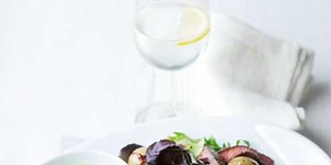 Steak Salad with Warm Chilli Dressing