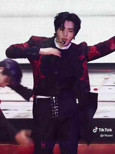 Sunghoon Criminal Love Dance Performance Edit