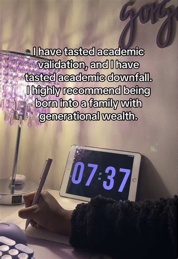 I’ve experienced academic validation and academic burnout - and one thing is clear: education hits different when you don’t have generational wealth cushioning the fall. 📚✨ Studying while stressed about money, time, and survival builds discipline, resilience, and a different kind of hunger. This is for the first-gen students, the late-night studiers, the ones chasing degrees without a safety net. Education isn’t just a flex - it’s a strategy, a sacrifice, and sometimes the only way out. Keep go