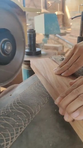 7K views · 46 reactions | The tenon and tenon structure of mahogany furniture #carpentry #woodworking #Wooden #furnituremaker #Automation #furniture #mahagonyfurniture | Unique Wooden Doors & Furnitures | Facebook