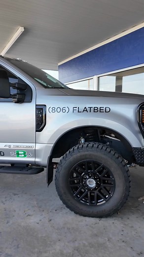 Custom Flatbed Truck Solutions for Your Needs