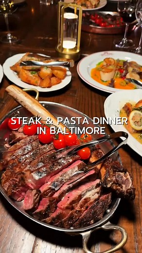 The popular Italian chophouse just rolled out their spring menu! @recpierchophouse This new menu by @andrewcarmellini is a total crowd-pleaser full of familiar dishes, done very well. It features locally sourced ingredients, sustainable seafood, farm-raised organic poultry, and some of the country’s best beef from Virginia and Nebraska. We tried a lot of food and there’s a lot to cover. I’ll list my favorites here, and maybe we’ll do a story recap with everything I tried: ✨ 36 oz Tomahawk – Cook