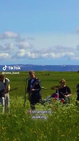 The birds were a paid actor btw🕊🕊🕊 #iceland #reykjavik #indierock #poprock #newmusic #band #nature