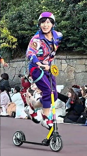 キレッキレのダンスを華麗に踊る、イケメンベイマックスダンサーさんがカッコ良すぎた！☺️ #ディズニー #disney #ディズニーダンサー