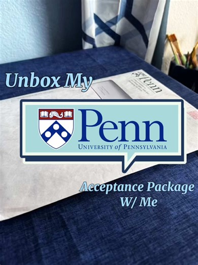 Here’s what a UPenn acceptance package comes with! Go Quakers! ❤️💙 (And yes this took forever.) #penn30 #universityofpennsylvania #fyp #ivyleague #philly @previewingpenn