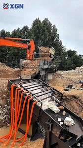 250K views · 1.6K reactions | Mud and stone separator + quartz stone sediment screening + vibrating screen cleaning and screening #vibratingscreen #vibratingfeeder #crusher #conecrusher #hammercrusher #rockcrusher #stonecrusher #sandmaking #stonecrusherplant #sandmakingmachine #sandwashi #ore #quarry #jawcrusher #impactcrusher #gyratorycrusher #ballmill | Xingaonai Group | Facebook