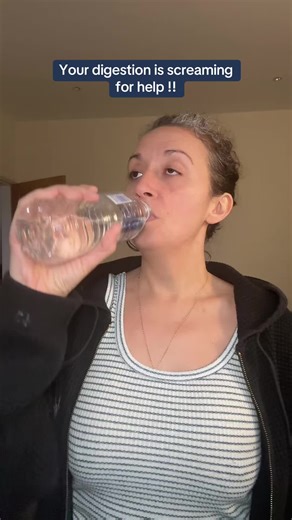 If water makes your stomach feel tight and bloated, your digestion is screaming for help!! #digestion #gutsupport #gutcleanse #wormwood #bloating