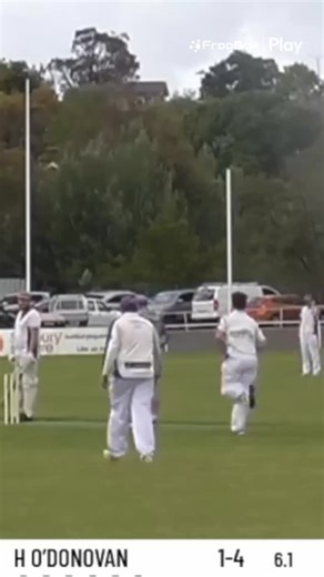 Catch of the Week for us 💯🤩 What’s your view? #frogboxplay #caughtandbowled #clubcrickef (Caught and bowled, club cricket, cricket videos, village cricket, best catch, cricket highlights) | FrogBox