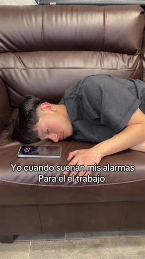 Ricky (@lillcardo)’s video of Alarmas Para Despertar