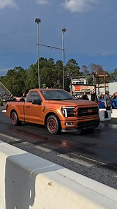 @houstonstreetmonsters Twin Turbo F-150 vs @midnight__performance Twin Turbo F-150 #racingfx #f150 #rcsb #4x4 #twinturbo #e85 #coyote #10r80 #boosted #streettrucks #dragrace #dragracing | RacingFX