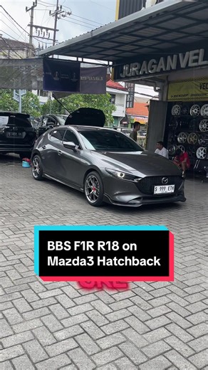 BBS F1R R18 Wheels on Mazda 3 Hatchback
