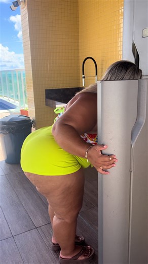Os vídeos de bm_lyli (@bm_lyli) com som original - bm_lyli