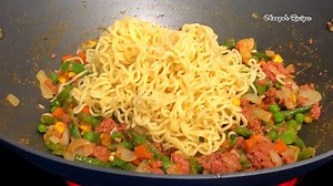 Let's make indomie recipe that is absolutely delicious and better than restaurant | Obaapa’s Recipes