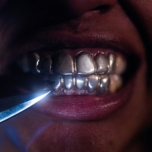 Un Momento, by Upchuck