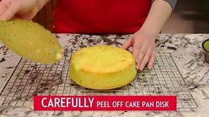 Here’s how to bake the Perfect Size cake. Have you entered our Perfect Size cake sweepstakes? Enter here: http://on.fb.me/1UkKda5 No Purchase Necessary. Official rules: http://bit.ly/1DM7Izt | Duncan Hines
