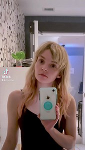 Killer Tour Looks pt. 2 (Blue Velvet) | CHVRCHES