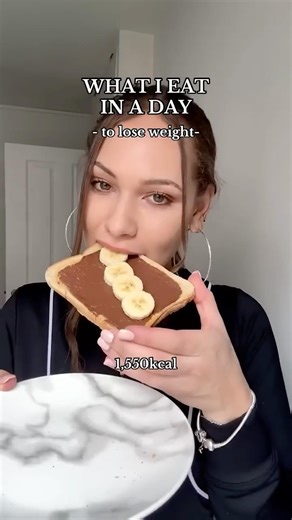 WHAT I EAT IN A DAY TO LOSE WEIGHT #shorts #weightloss #caloriedeficit