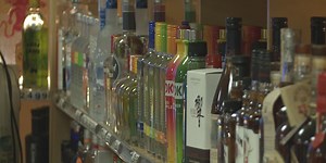 Some Michigan liquor stores can now make home delivery
