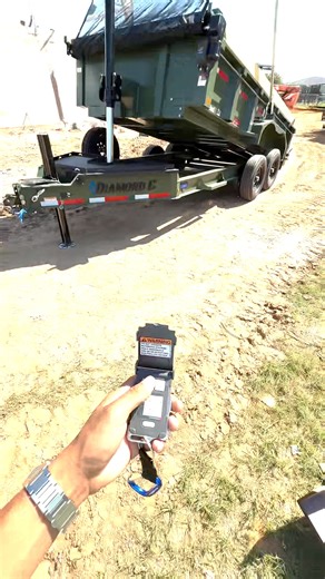 14K views · 203 reactions | One Remote. Three Jobs. Zero Hassle.  The Shur-Co remote doesn’t just power your jack—it also runs the tarp system and the telescopic lift.  It’s not about being lazy—it’s about making your job simpler, faster, and more efficient.  #DiamondC #DumpTrailer #upgrade #wirelessremote #easy | Diamond C Trailers | Facebook