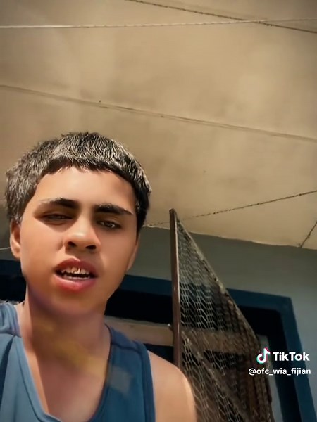 Biscoito Cut Tutorial with Funk Music