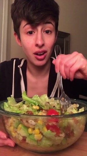 Sloth Girl Age Revealed in Mukbang Eating Show ASMR