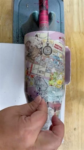 Summer adventures ahead! Grab those souvenir maps and let’s create #diy #decopage #tumblertutorial