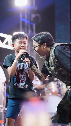 Grabe Solid nilang dalawa @plojiflowg @howlersmanila #dfarts