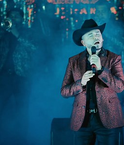 52K views · 2.1K reactions | Indispensable  #claudioalcaraz #indispensable #regionalmexicano | Claudio Alcaraz | Facebook