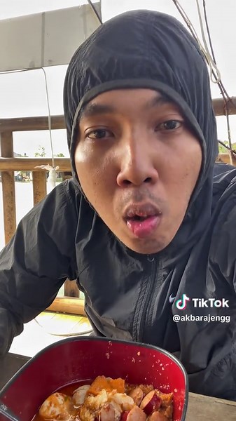 Akbar & Ajeng on TikTok