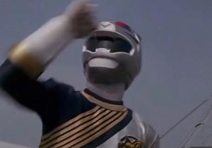 Time to Improvise! ❤️🦈🐺 The Hammerhead Shark Wildzord & Wolf Wildzord can combine with the Wild Force Megazord to form the Wild Force Megazord Predator Mode. #PowerRangers #WildForce | Morphin' Legacy