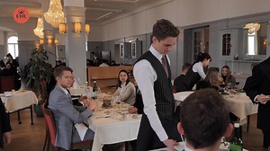 At EHL we want to provide excellence in practical arts combined with theoretical learning. What arts are you experiencing these days? 👩‍🎨👨‍🍳 | EHL