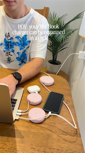 Pebbl Innovations on Instagram: "I used to hate how easily my MacBook charger got tangled. I lived faI used to hate how easily my MacBook charger got tangled. I lived far from the gym, so using a shorter cable wasn’t an option. We decided to make our own solution — and now our organizers let you tidy your cable with the click of a button.n’t an option. We decided to make our own solution, and now our organisers let you tidy your cable with the click of a button. #Apple #macbook #organiser #cable