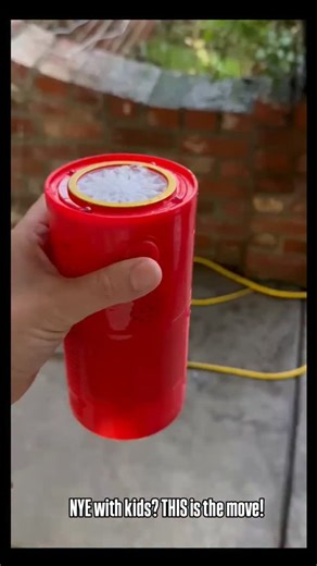 HowDoesShe - Save 💰- Unique finds - Simplifying life on Instagram: "New Year’s Eve… but kid-safe. Non-stop bubbles and color-changing LED lights light up the night. My kids LOST THEIR MINDS over these last year! Don't wait, though. These sold out early. Comment BUBBLES for the link!"